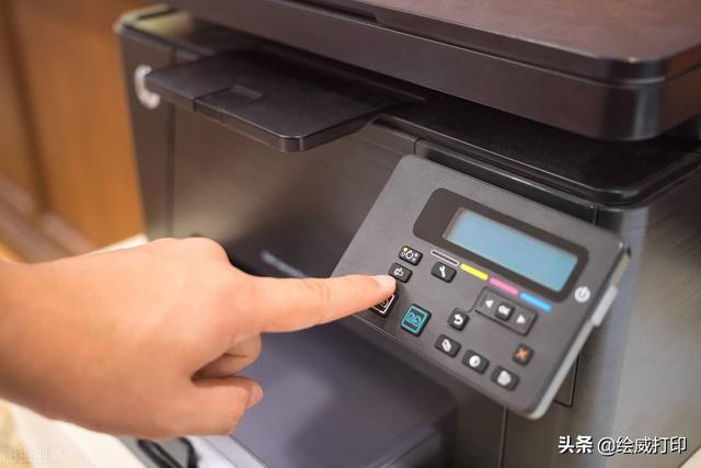 打印機連接正常打印沒反應咋辦（打印機共享后不能打印解決方法）(1)