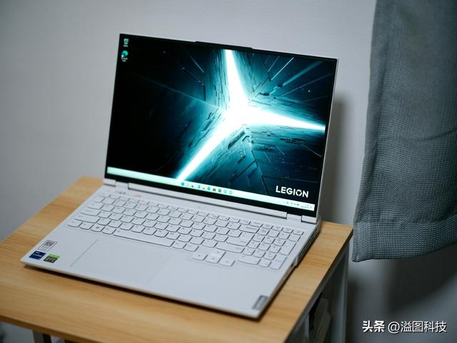 聯(lián)想拯救者y9000p配置參數(shù)詳細(xì)（拯救者y9000p  冰魄白測(cè)評(píng)）(3)