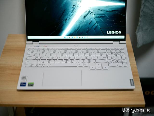 聯(lián)想拯救者y9000p配置參數(shù)詳細(xì)（拯救者y9000p  冰魄白測(cè)評(píng)）(4)