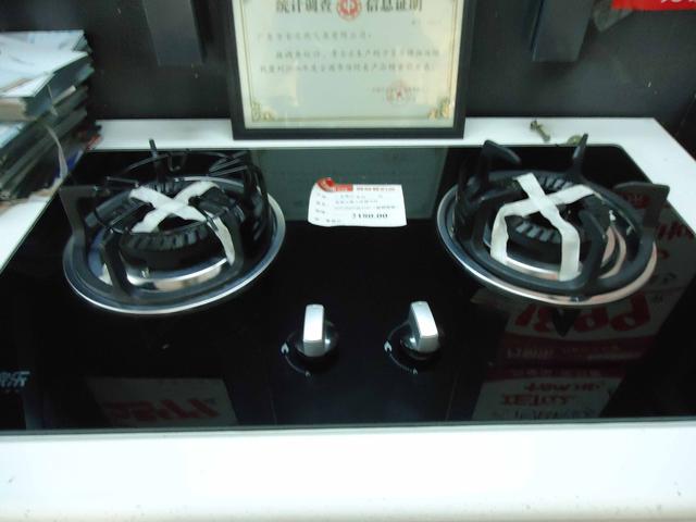 燃?xì)庠畈ＡУ暮眠€是不銹鋼的好（燃?xì)庠钿摶ＡШ筒讳P鋼怎么選）(3)