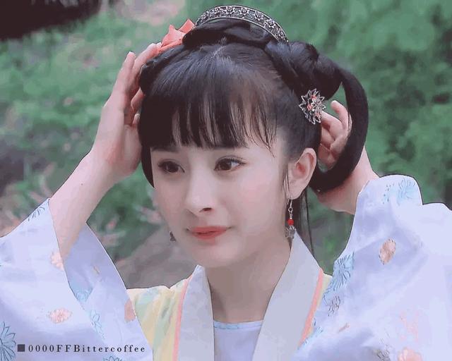 麻花辮盤發(fā)簡單易學(xué)（盤發(fā)和雙馬尾才是古裝少女標(biāo)配）(18)
