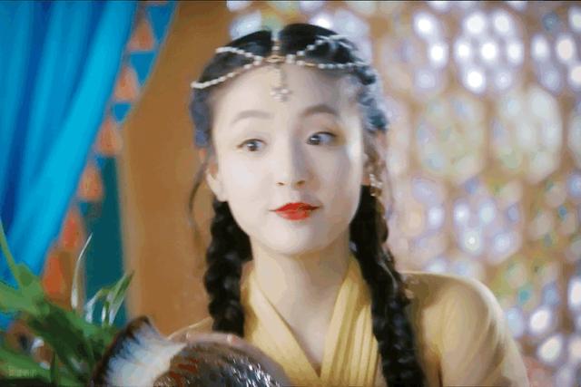 麻花辮盤發(fā)簡單易學(xué)（盤發(fā)和雙馬尾才是古裝少女標(biāo)配）(30)