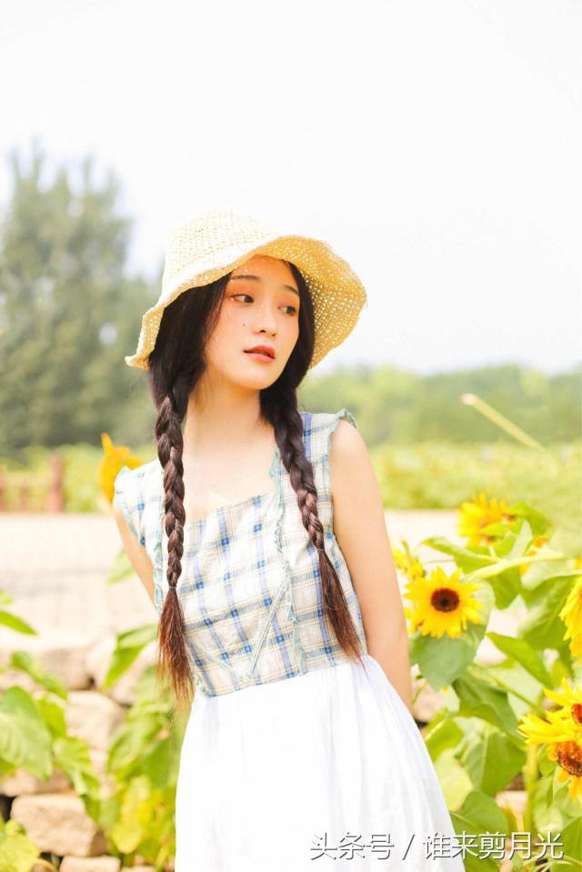 無(wú)劉海直發(fā)發(fā)型扎法女（女生黑長(zhǎng)直發(fā)型無(wú)劉海怎么扎好看）(3)
