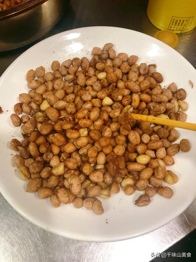 微波爐怎樣烤花生米（花生米用微波爐怎么打又香又好吃）(6)