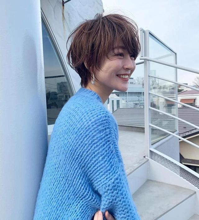 女士短發(fā)燙發(fā)發(fā)型圖片（推薦幾款短燙發(fā)值得嘗試）(5)