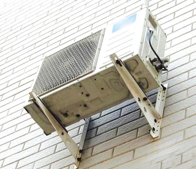 空調(diào)外機(jī)聲音大是什么原因（空調(diào)外機(jī)噪音變大的解決方法）(4)