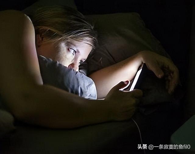 睡眠時(shí)間太長有什么危害（睡覺時(shí)間過長導(dǎo)致人體的幾大傷害）(2)