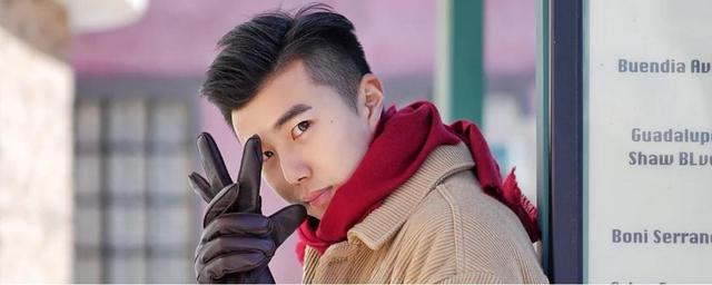 男生圍巾的圍法圖解（男士圍巾的系法大全簡(jiǎn)單又好看）(1)