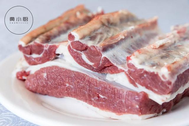 扒羊肉的正宗做法（小廚教你做正宗的扒牛肉條）(10)