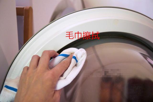 洗衣機(jī)怎么清洗小妙招（洗衣機(jī)清洗方法小竅門(mén)）(3)